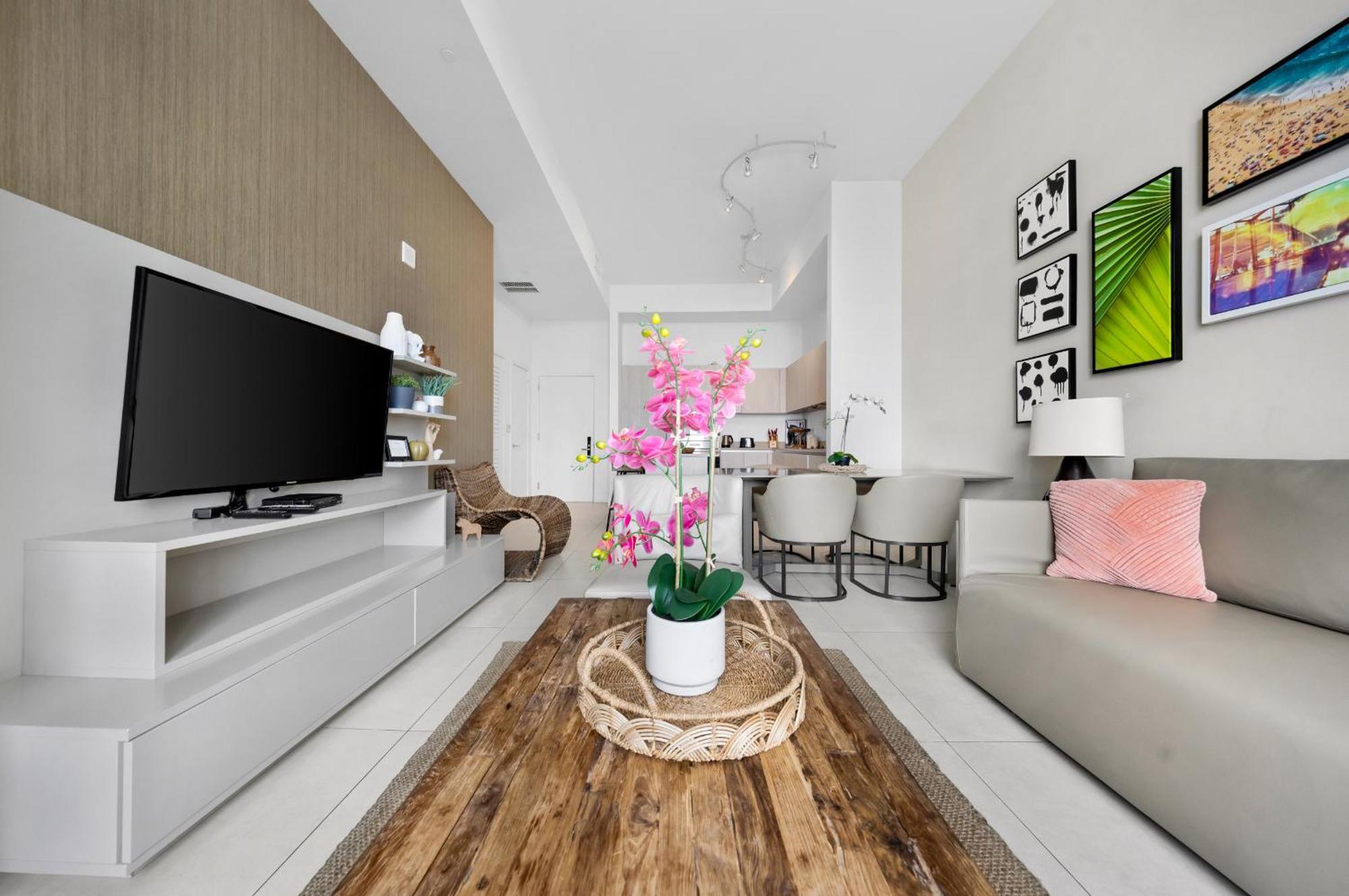 Wake Up To The Sound Of Waves In A Stylish Condo In A Luxury Resort Hollywood Buitenkant foto