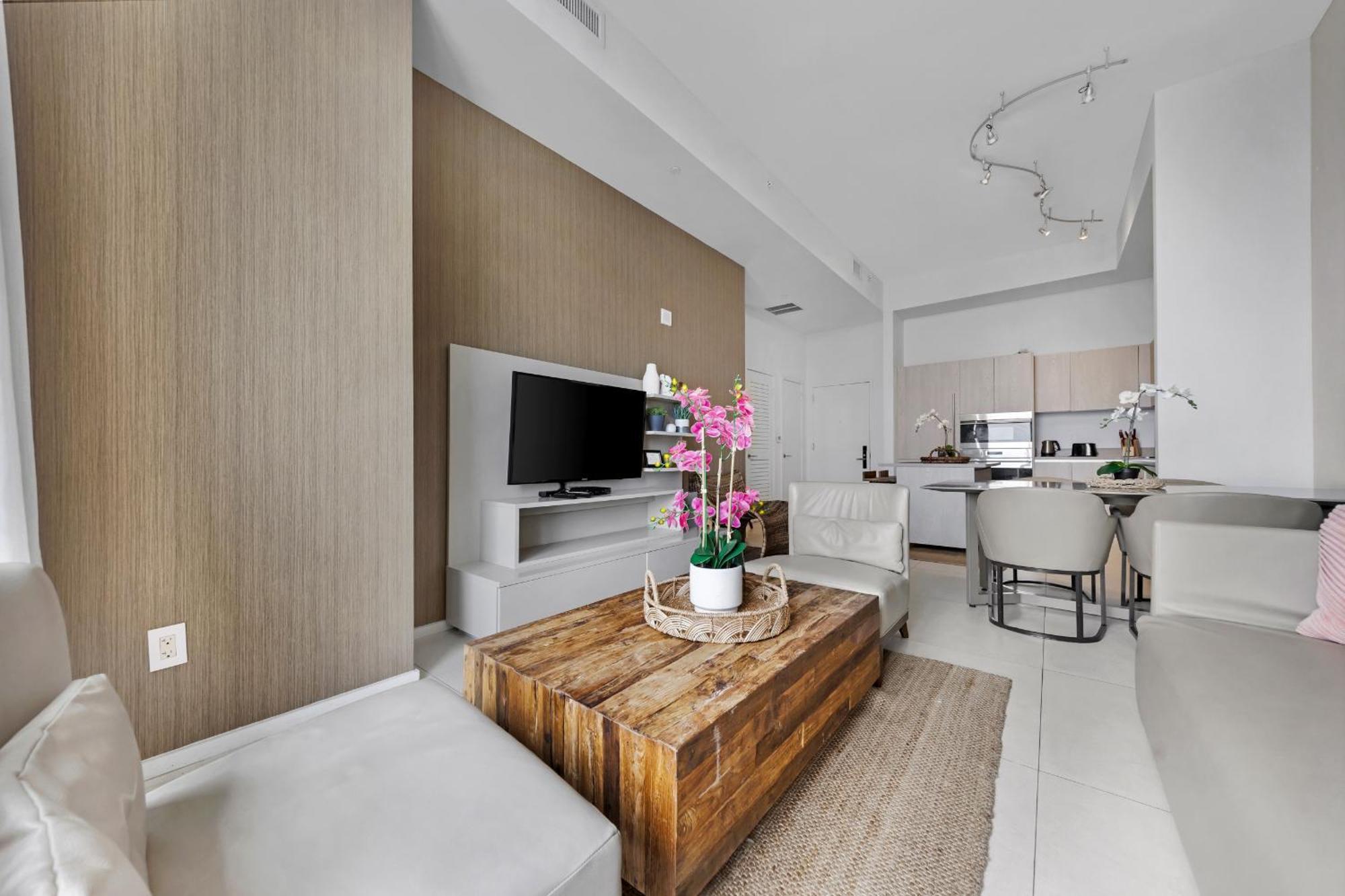 Wake Up To The Sound Of Waves In A Stylish Condo In A Luxury Resort Hollywood Buitenkant foto