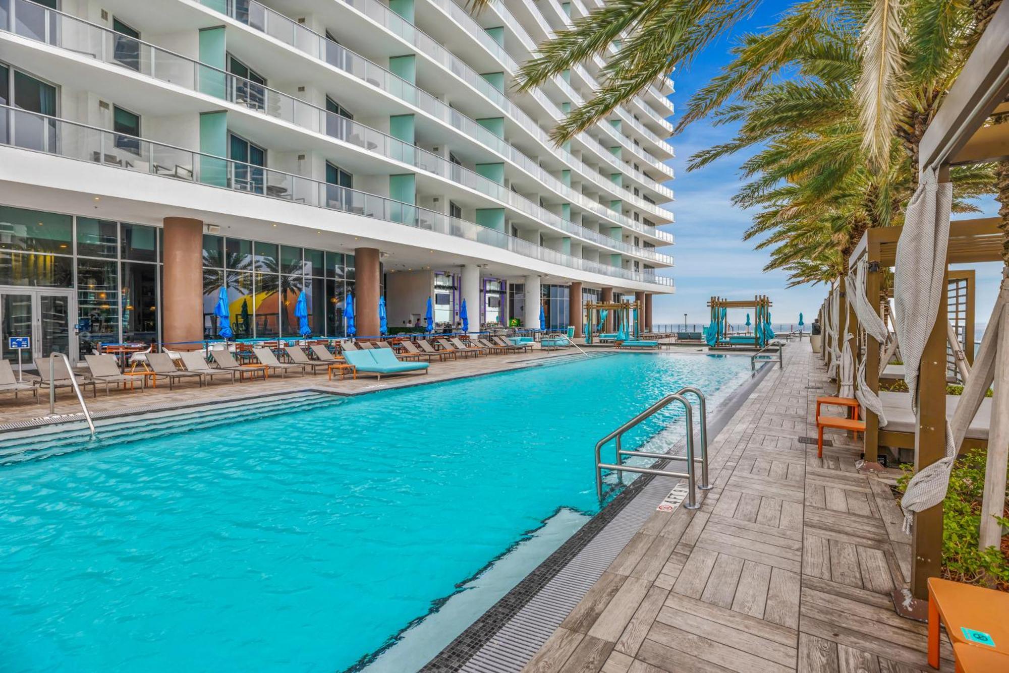 Wake Up To The Sound Of Waves In A Stylish Condo In A Luxury Resort Hollywood Buitenkant foto
