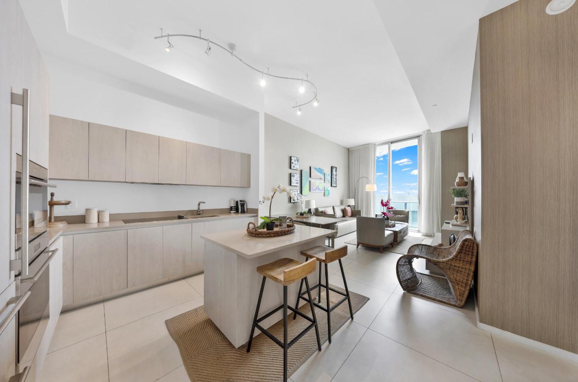 Wake Up To The Sound Of Waves In A Stylish Condo In A Luxury Resort Hollywood Buitenkant foto