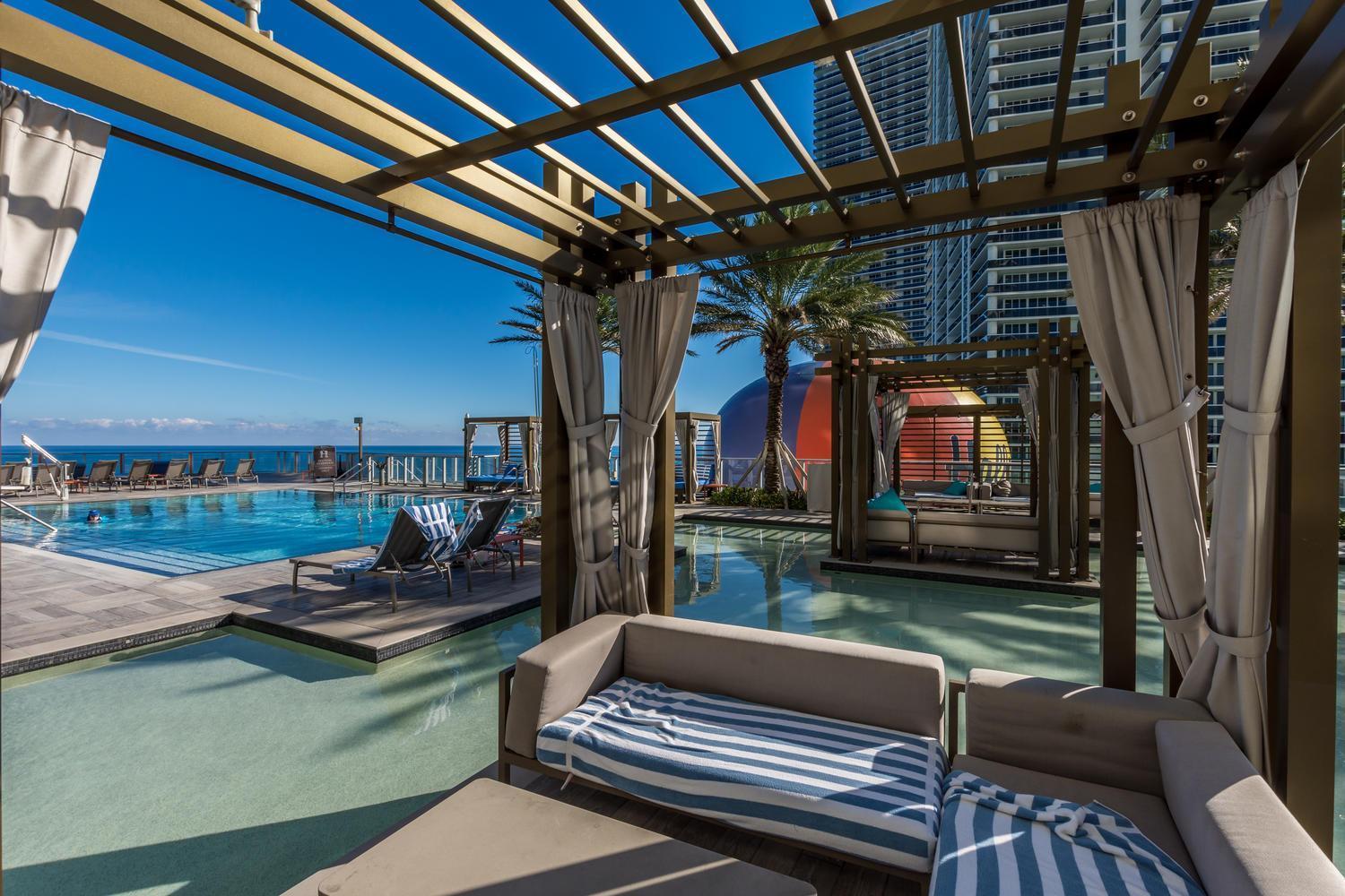 Wake Up To The Sound Of Waves In A Stylish Condo In A Luxury Resort Hollywood Buitenkant foto
