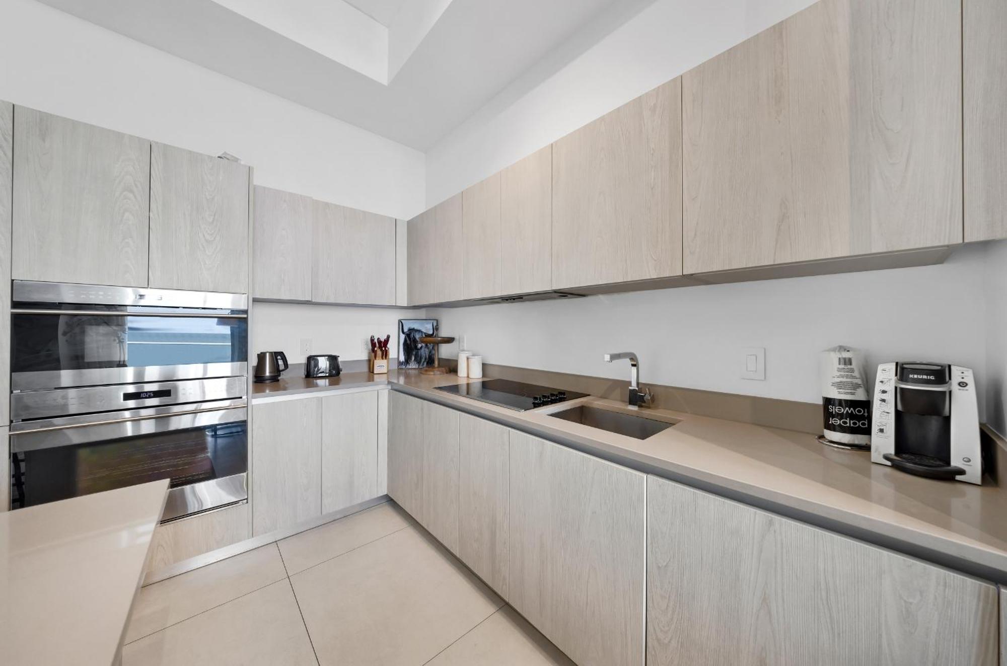 Wake Up To The Sound Of Waves In A Stylish Condo In A Luxury Resort Hollywood Buitenkant foto