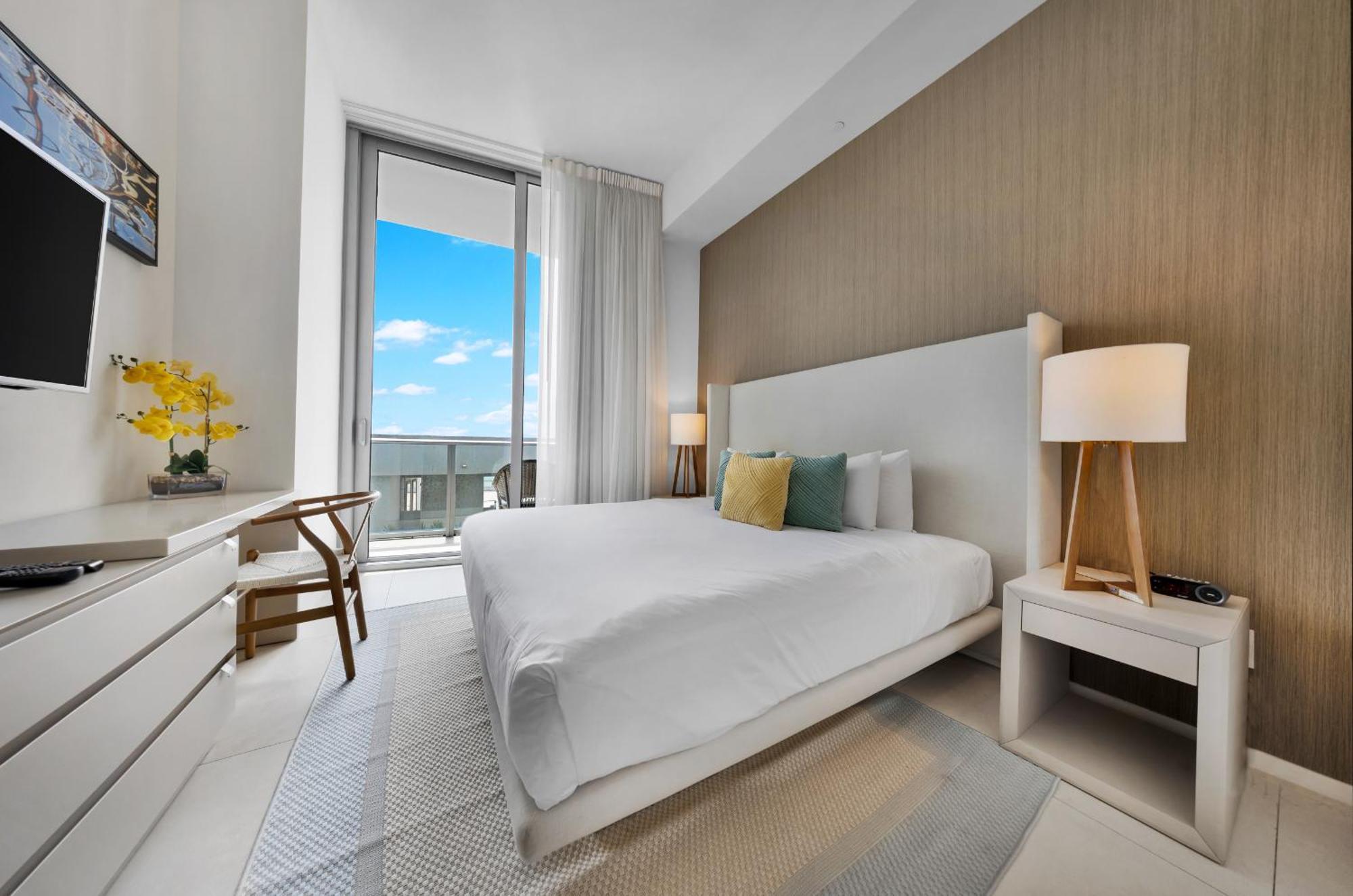 Wake Up To The Sound Of Waves In A Stylish Condo In A Luxury Resort Hollywood Buitenkant foto